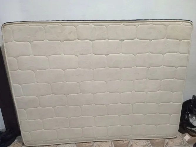 Colchão de Casal novissimo, apenas 240