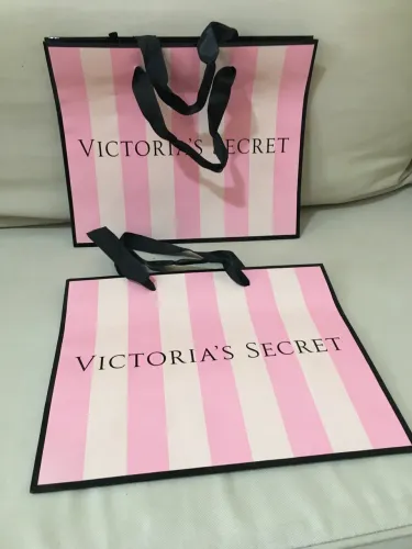 Sacola Victoria secrets embalagem