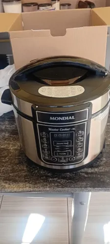 Panela de pressão elétrica