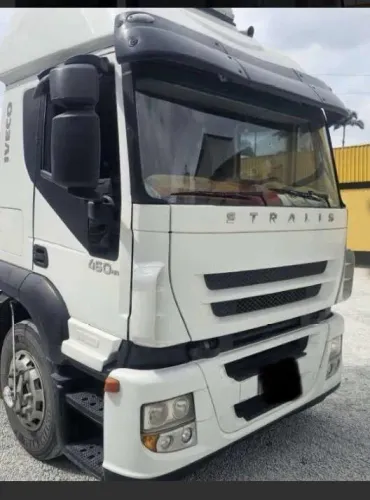 Caminhão Iveco stralis 570S/46T. Pronto para o trabalho. Lindo sem detalhes