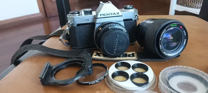 Vendo câmera pentax k1000 com tripé