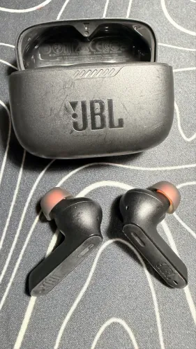 Fone de ouvido JBL Tune 230 NC TWS