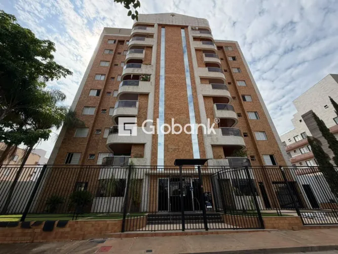 Apartamento 2 quartos para aluguel Morada do Sol 110m² Montes Claros MG