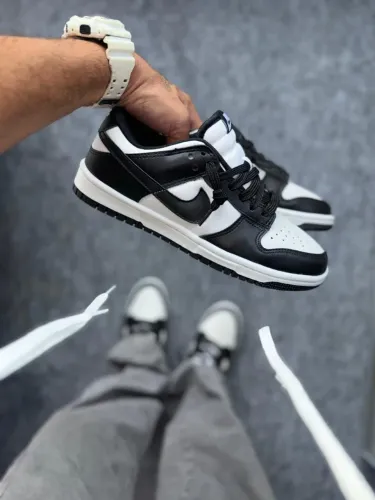 Nike Dunk Low Panda