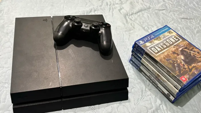 PS4