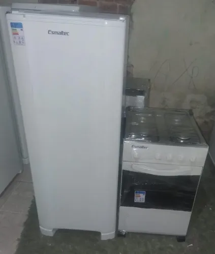 GELADEIRA E FOGÃO