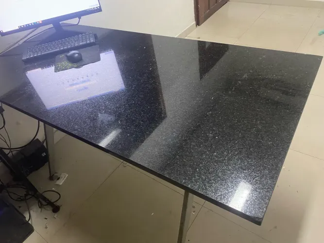 MESA DE ESCRITÓRIO EM GRANITO PRETO