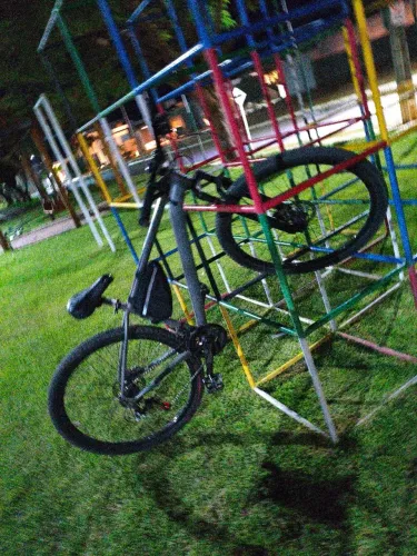 Bicicleta aro 29 GTS Freezi com freio hidráulico 