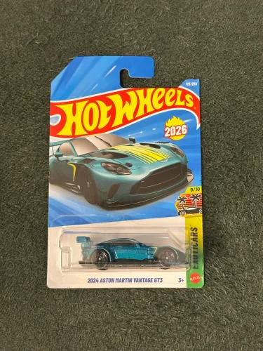 Aston Martin Vantage GT3 hotwheels