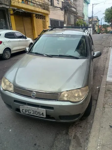 Fiat Palio Weekend HLX 1.8 MPI Flex 4P 2007