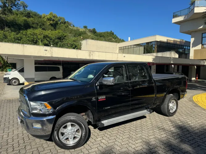 Dodge Ram 2500 Laie 6.7 TDI CD 4X4 Dies 2012