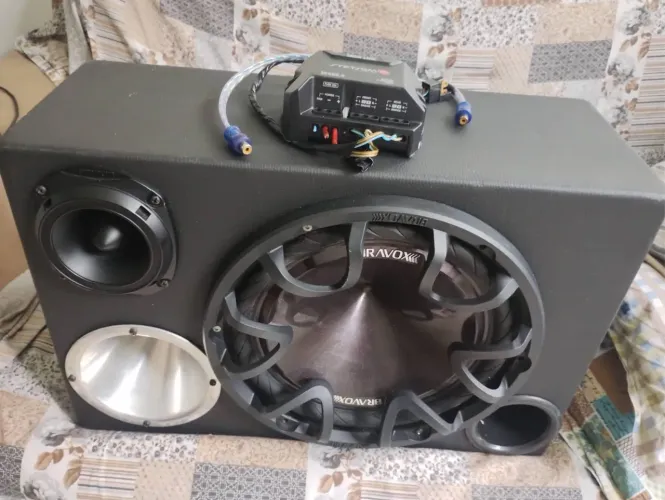 Caixa de Som Automotiva Completa + Módulo Stetsom Iron Line IR400.4