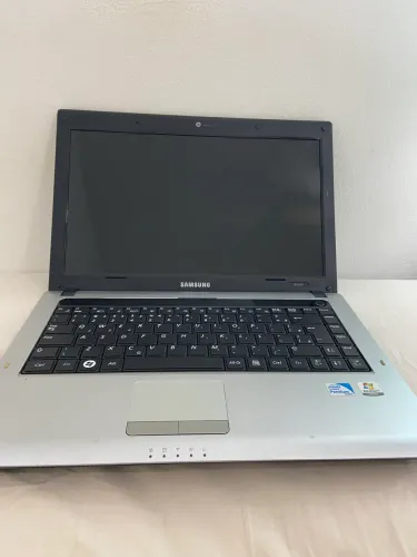 Notebook Samsung RV410