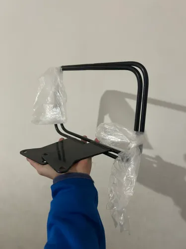Suporte afastador de alforge para motocicleta