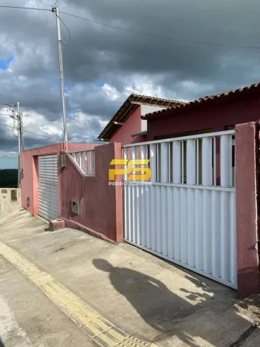 CASA A VENDA SOLANEA-PB