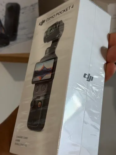 DJI OSMO POCKET 4