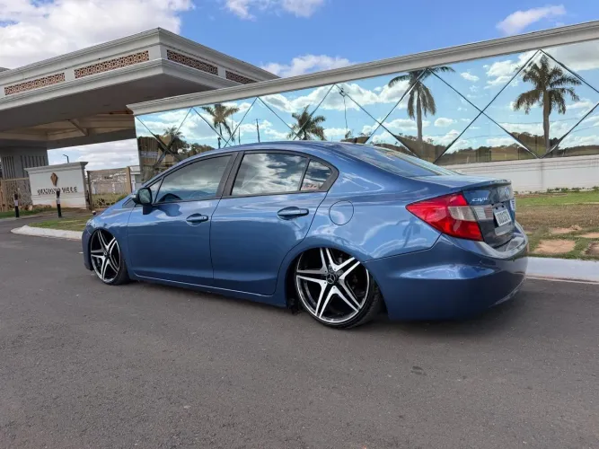 Honda Civic Sedan LXR 2.0 Flexone 16V Aut. 4P 2015