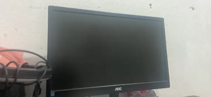 Vendo Monitor 60 hz 22 polegadas 