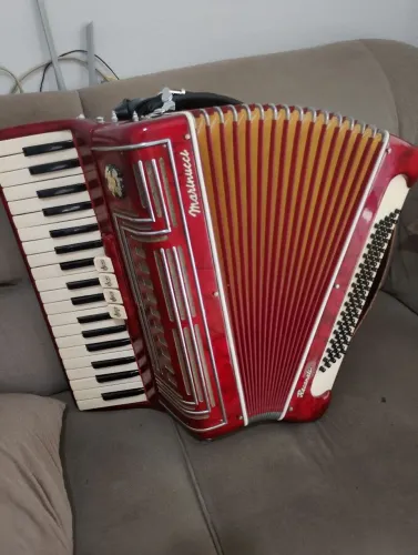 Acordeon Marinucci italiana