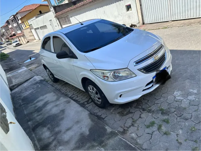 Chevrolet Onix Hatch LT 1.0 8V Flex Power Mec. 4P 2016