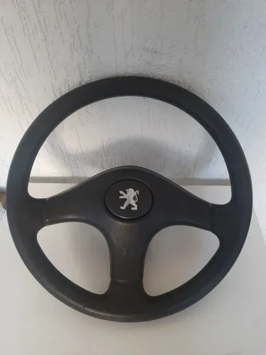 Volante Peugeot 106