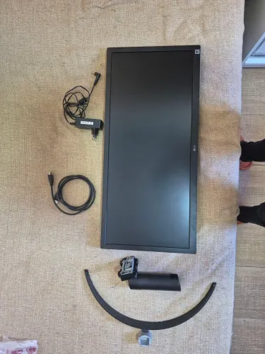 Monitor lg 26" ultrawide