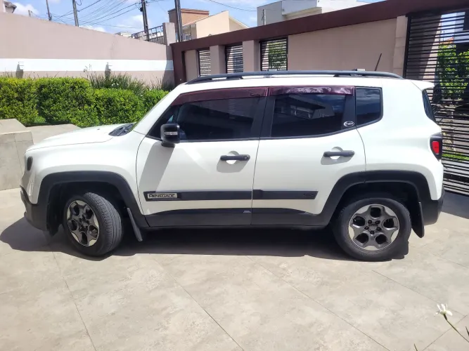 Jeep Renegade Sport 1.8 4X2 Flex 16V Aut. 2017