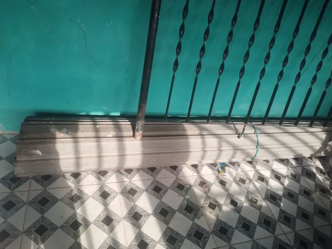 Porta de rolar para estabelecimentos. Contato *  zap