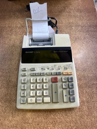 Calculadora Sharp EL-2630 PII