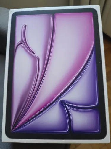 iPad Air M4 11" 128GB Purple - Novo (Garantia Apple)