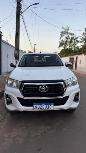 Toyota Hilux CD SRV 4X4 2.8 TDI Diesel Aut. 2020