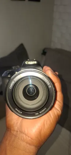 Canon t5. + lente 18 200 + carregado + 2 bateria + flash graika