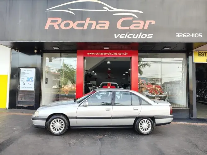 Chevrolet Omega GLS 2.2 / 2.0 (álcool) 1996