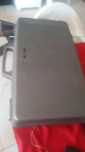 Toca fitas com mais de 60 anos de fabricação em excelente estdo