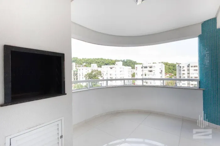 Excelente Apartamento com 3 dormitórios para alugar, 114 m² R$ 3.200,00- Escola Agrícola -