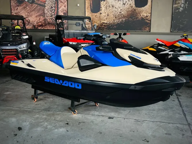 JETSKI SEA DOO WAKE 170  ANO 2025