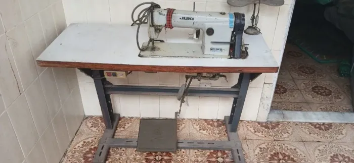 Máquina de Costura Reta Industrial Juki DDL-888