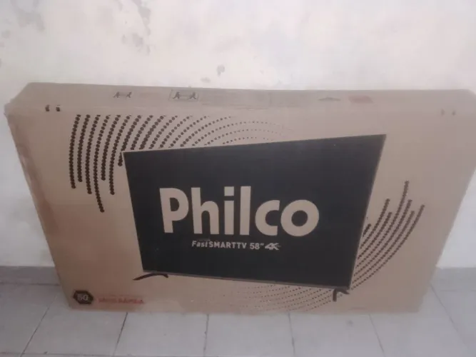 Vende TV 58 Philco 4k nova