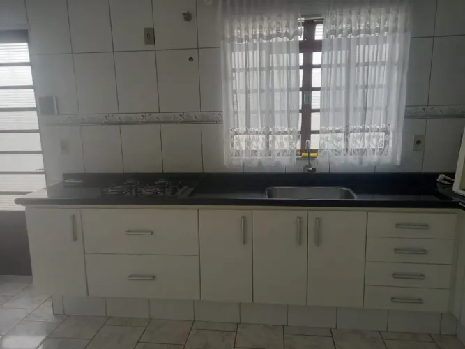 Casa com 2 dormitórios para alugar, 80 m² por R$ 1.885/mês - Jardim Campos Verdes - Nova O