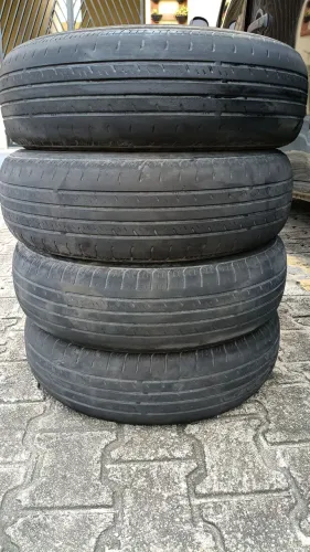 Vendo 4 pneus 175/75/14