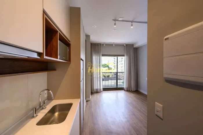 Studios de 25m² para locação, semi mobiliado, em Prédio Moderno e Completo no bairro de Hi