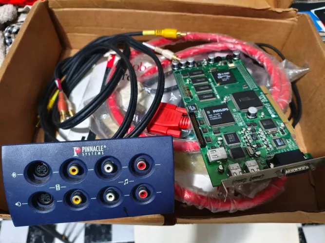 Placa de Captura Pinnacle DV500 Dvd Plus Usado