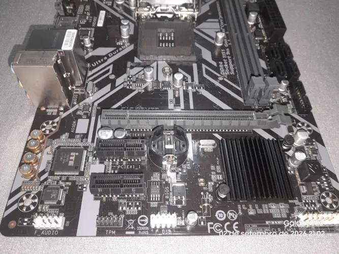 Placa mae H310M H 2.0 ( defeito )