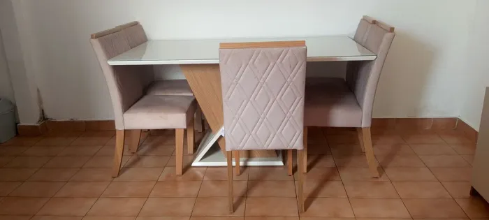 Mesa de jantar 6 lugares