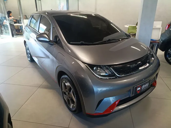 BYD Dolphin EV (Elétrico) 2024