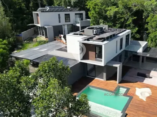 Casa Alto Padrão em Condomínio Fechado em Atibaia | Vista Pedra Grande | 4 Suítes | Piscin