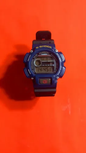 Lindo Relógio carioca g-shock DW-9052