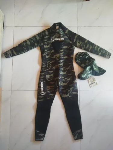 Roupa de mergulho Fun Dive Hunter 3mm NOVA, com etiqueta.