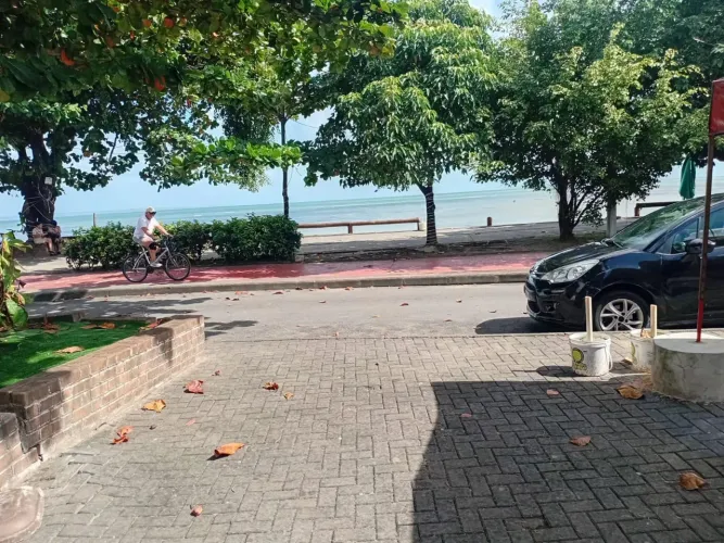 Ponto Comercial na Orla da Ribeira
