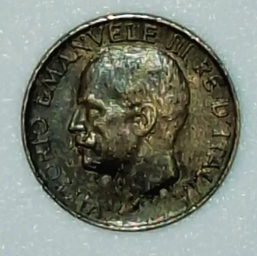 Moeda de 5 Lire da Itália, cunhada em 1925, durante o reinado de Vittorio Emanuele III 